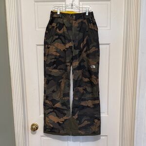 The North Face Camo Boys’ Snow Pants - Size L (14/16)